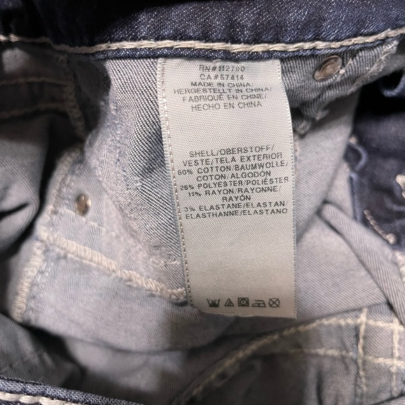 True Religion Super Skinny distressed jeans size 32 - Picture 13 of 14